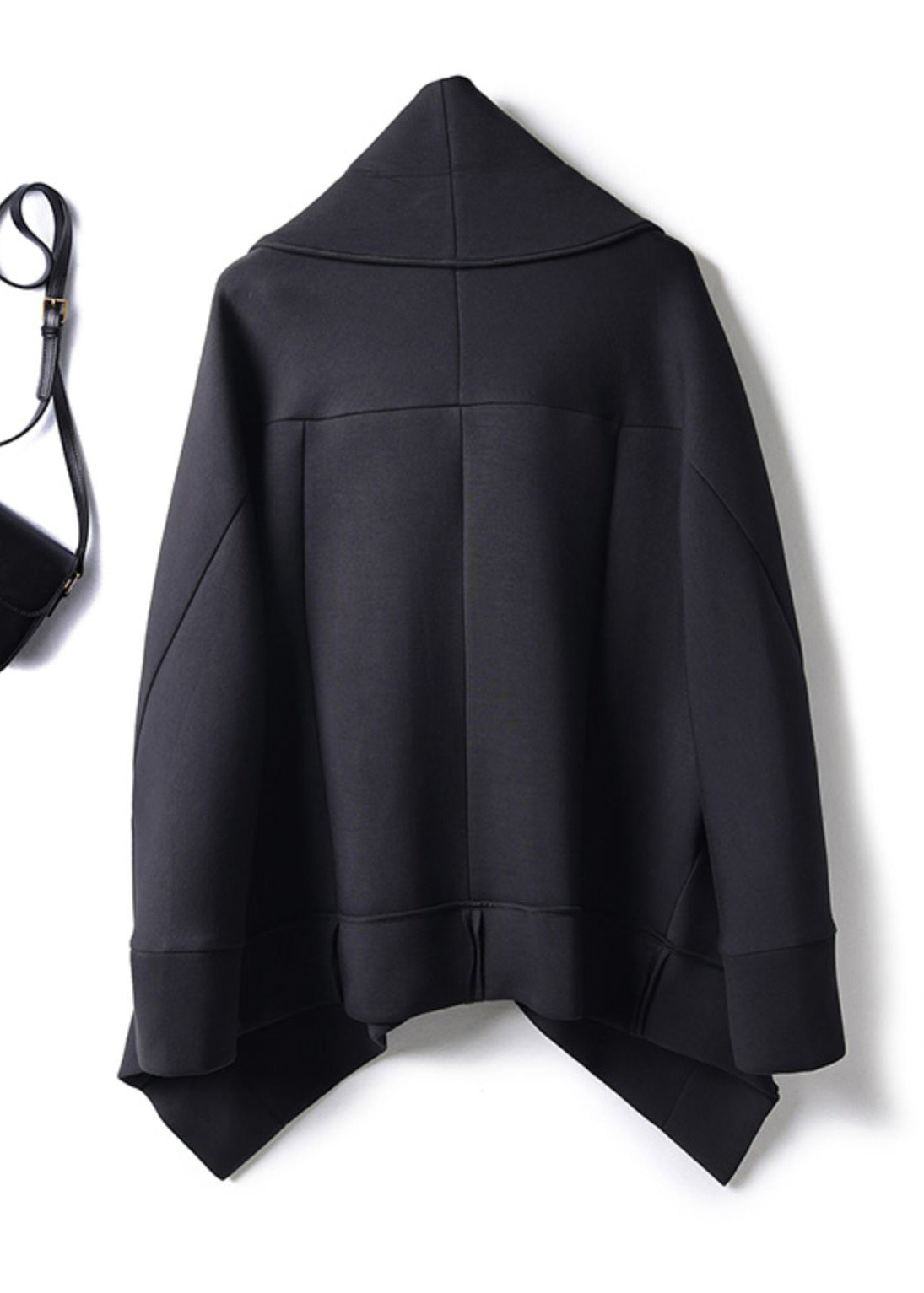 Luvik | Peter Pan kaulus musta nappi puuvillasta takit lepakkohihoilla