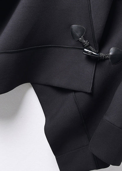 Luvik | Peter Pan kaulus musta nappi puuvillasta takit lepakkohihoilla