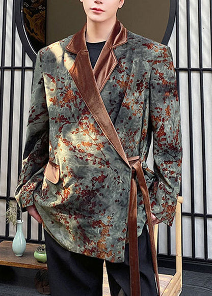 Luvik | Silkkivelourista valmistetut vihreät nyöritysmiesten takit käänteillä