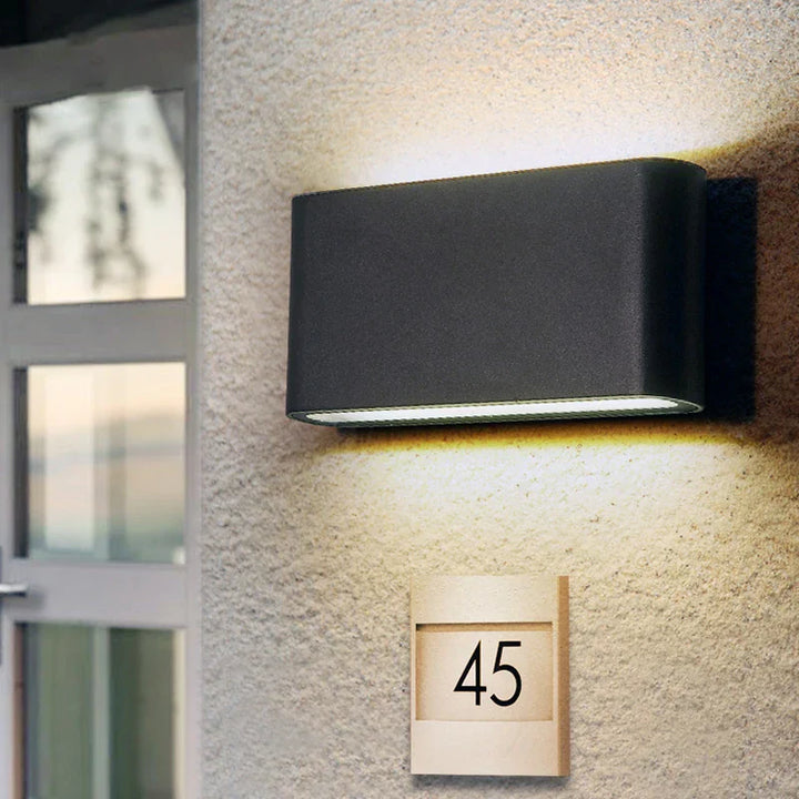 Vanntett LED utendørs vegglampe – Moderne belysning for hjem og hage | Luvikno