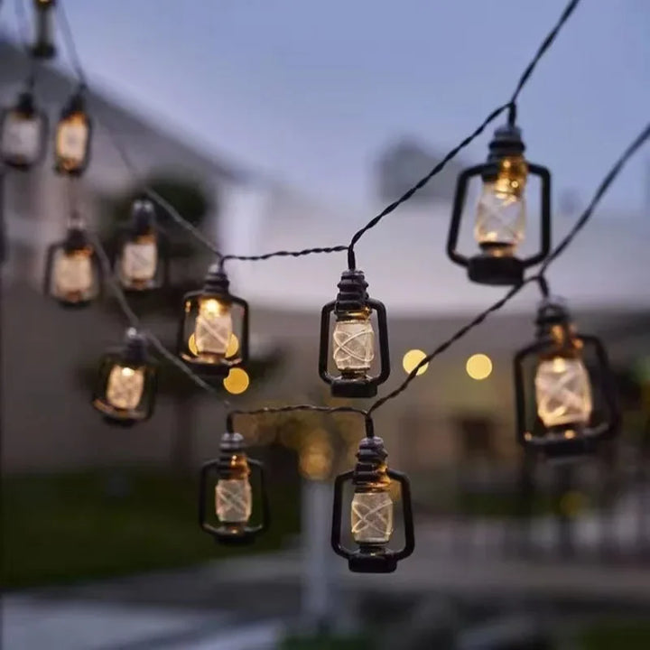 Solcelledrevne LED-lanser med flammeeffekt – Dekorativ utendørs belysning for hage og terrasse | Luvikno
