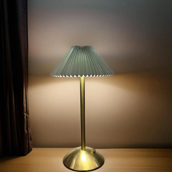 Luvikno | VersaLight Trådlampe Design – Elegant Belysning for Hvert Rom