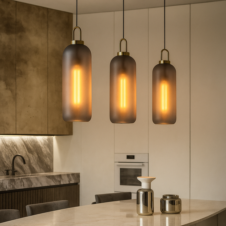 Røykfarget Glass Pendellampe – Industriell Taklampe for Kjøkken, Spisestue & Stue | Luvikno
