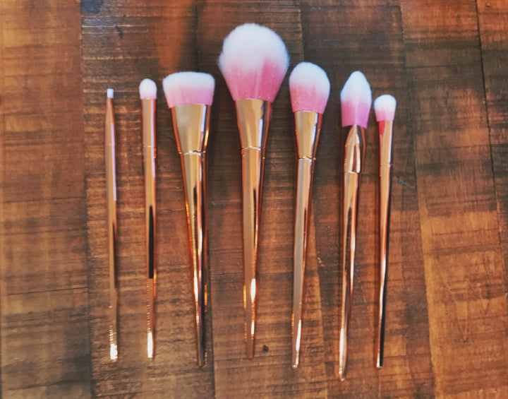 Rose Gold Kontur Makeup Pinsel - 7 Dels Sett | Luvikno