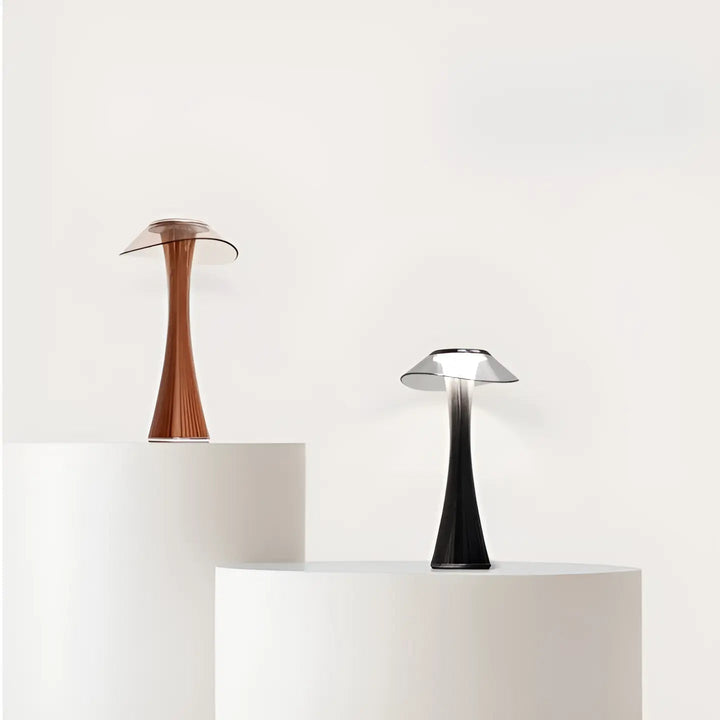 Luvikno | Gior Luxe Bordlampe – Eleganse og Fleksibilitet