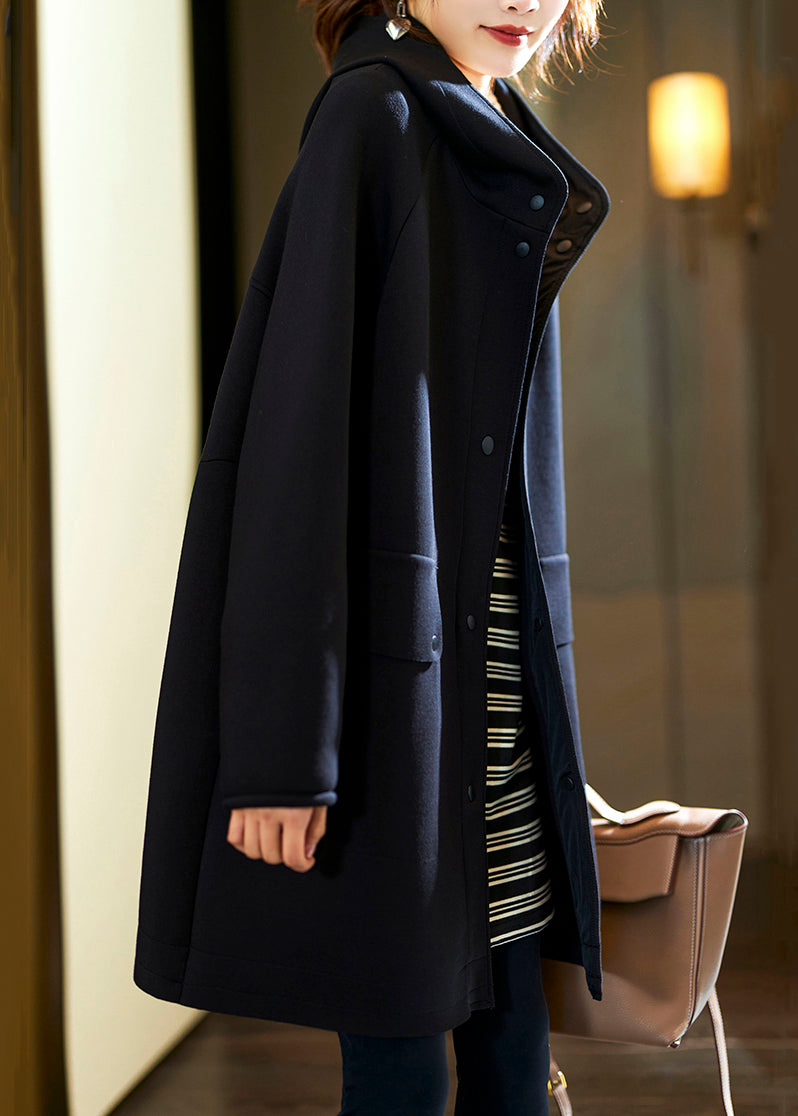 Luvik | Koko Musta hupullinen puuvillatakki painonapeilla