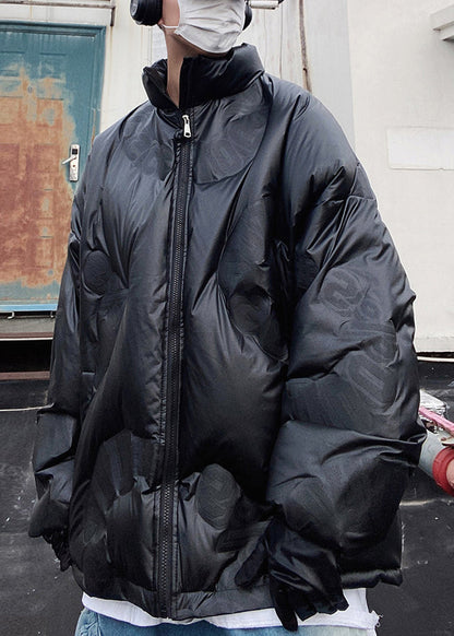 Luvik | V-aukko musta takki vetskari Kirje Ankka Untuvatakki Miehet