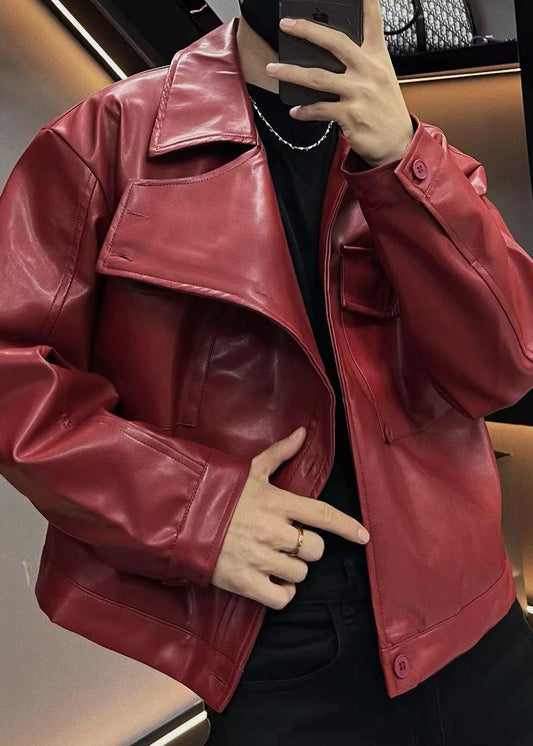 Luvik | Koko Miehet keinonahkainen punainen epäsymmetrinen takki nappien kanssa