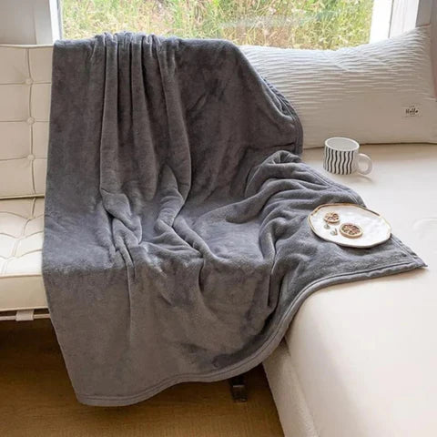 Luvikno | CozyGuard Vanntett Teppe – Vendbart, Flekkbestandig & Myk Plysjdesign