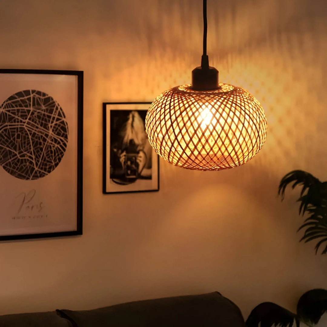 Luvikno | Elegant Rattan Pendellampe: Luksusbelysning for ethvert rom