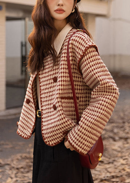 Luvik | Ruudullinen puuvillatakki, jossa on tilkkutaskut, napit ja pitkät hihat