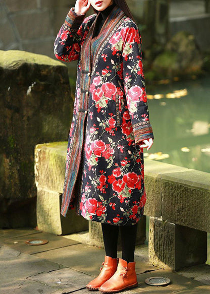 Luvik | Kangaspainettu pehmustettu pitkä V-pääntie takki Itämaisen napituksen kanssa Talvi