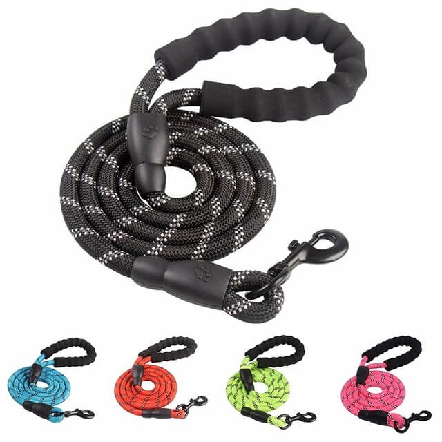 Luvikno | Tangle-Free Refleksjons Hundesnor – Holdbart Nylon, 1,8 Meter Lang, 360-Graders Rotérbar Hake for Sikker Kveldstur