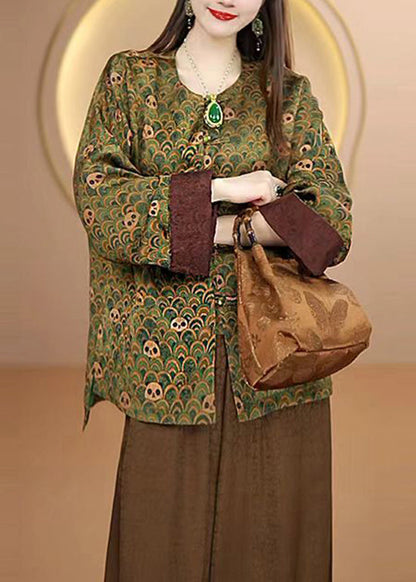 Luvik | Silk coat with Chinese patterns and green O neckline