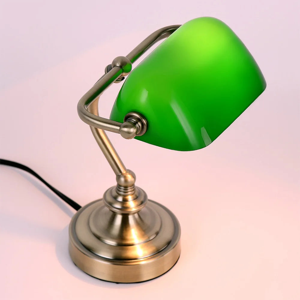Luvikno | Retro Mini Skrivebordslampe NostalGlow – Kompakt Eleganse