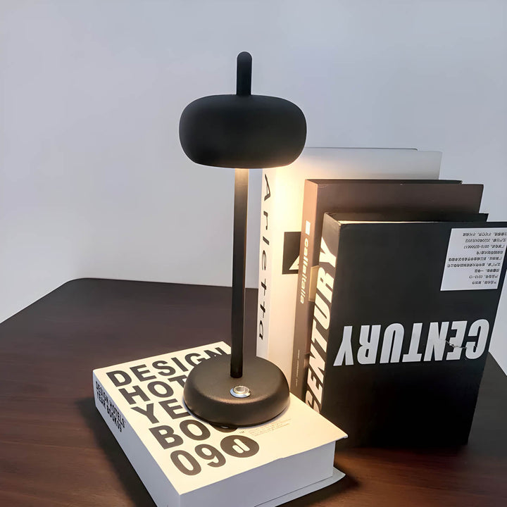 Luvikno | SleekGlow Bordlampe - Moderne Design for Kravstore Interiør