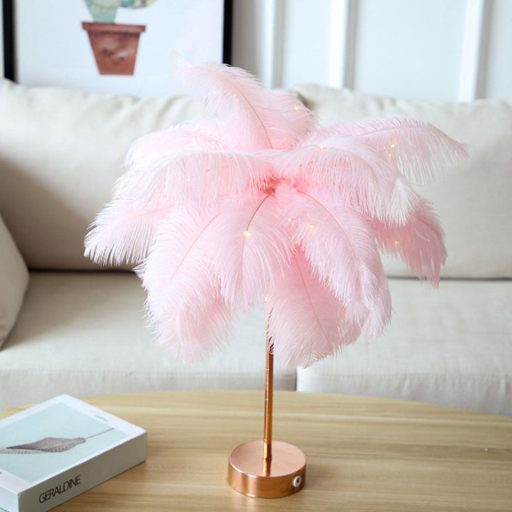 Ostrich Night Light | Eccentrisk Lampe med Fjær & Roségull Base | Luvikno