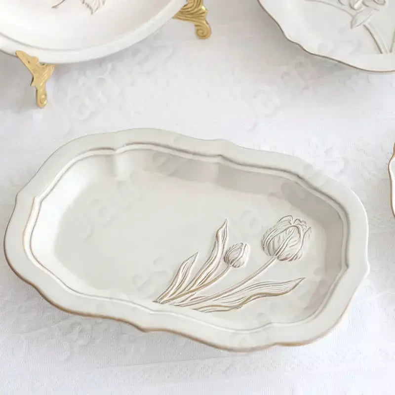 Franske pregete blomsterplater
