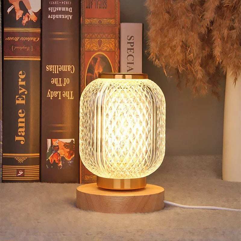 Luvikno | Dimbar Krystall Bordlampe - Stilig Gylden Dimbar Bordlampe med Luksuriøs Krystall Design