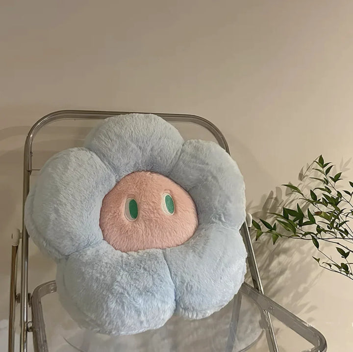 Fluffy Flower Cushion with Eyes | Luvikno