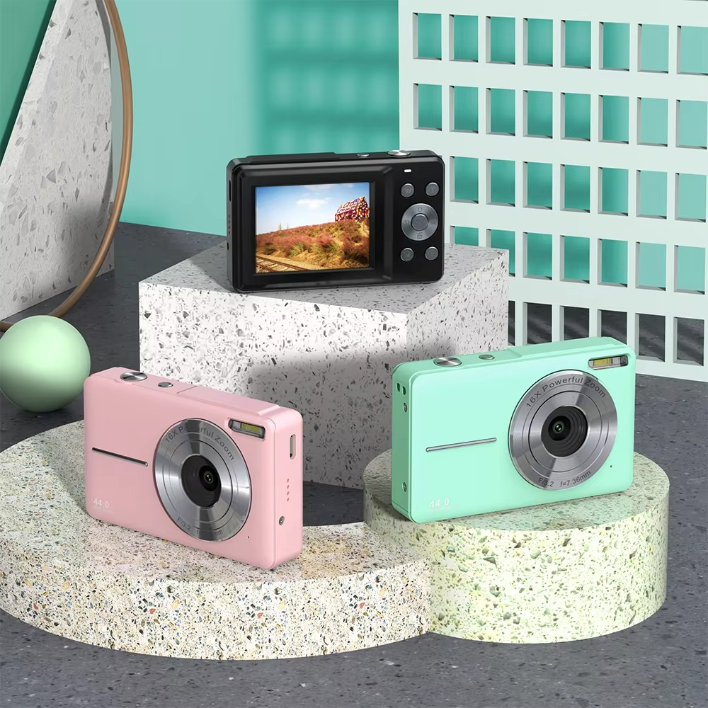 Høyoppløselig digitalt kamera for barn - 1080P HD, 44MP med 16X zoom Luvikno