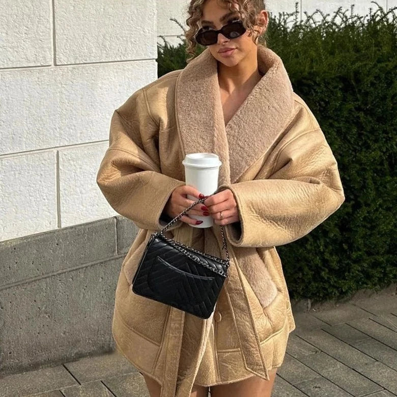 Luvik | Manteau d'hiver en matériau extérieur en simili cuir et cuir