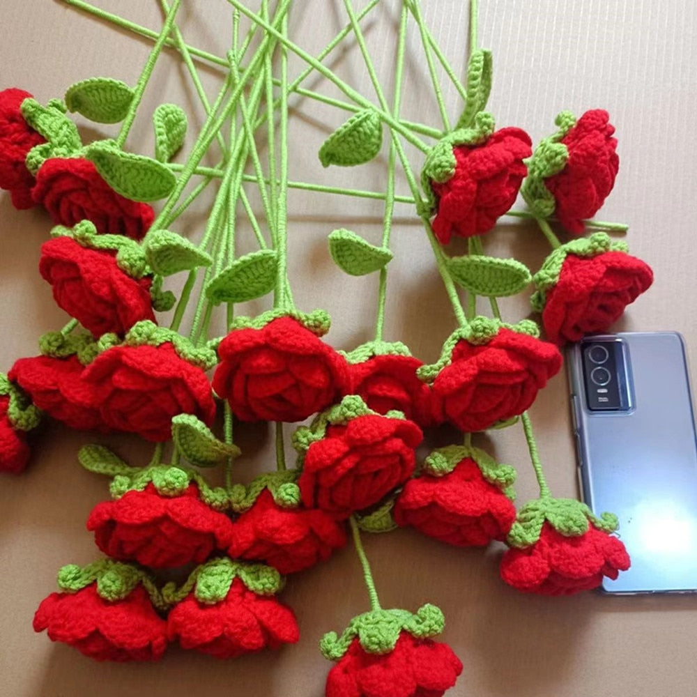 Håndstrikket rosebukett