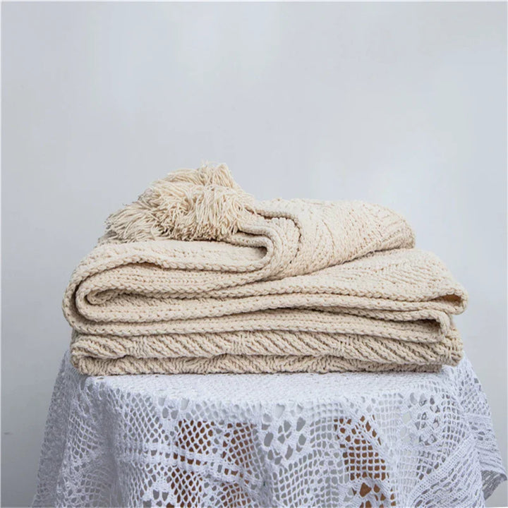 HeartCozy Blanket – Luxe Chenille Blanket with Heart Fringes Luvikno