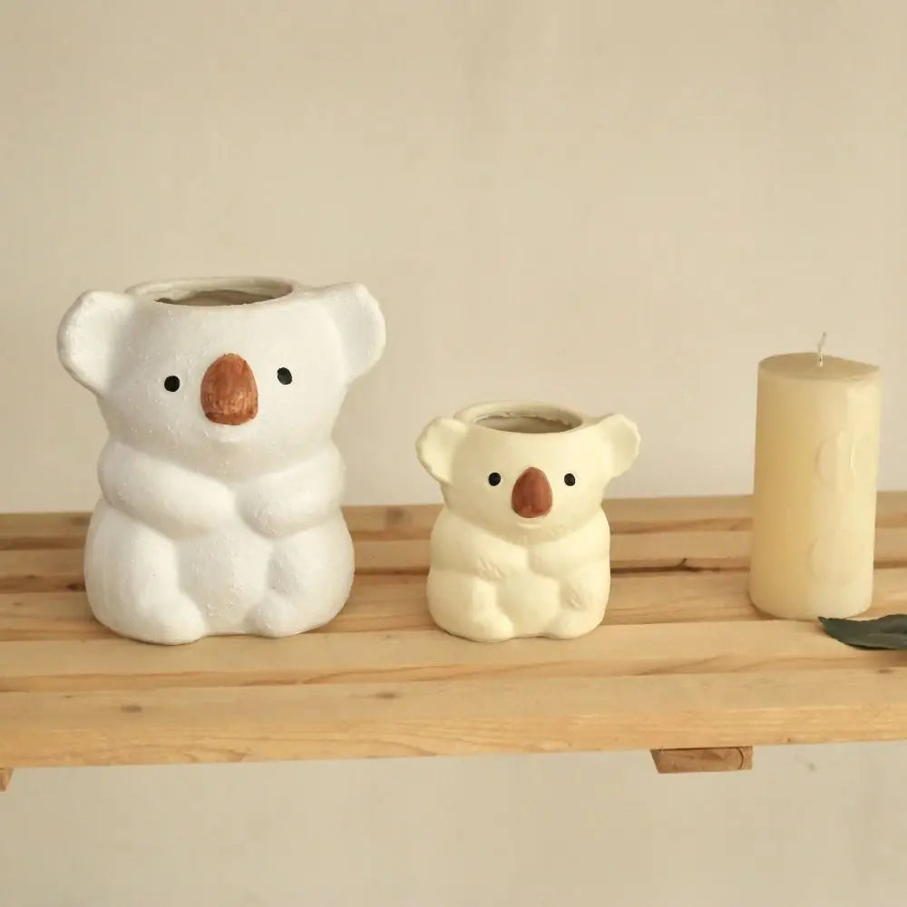 Koalina Koala Plantekrukke | Søt Dekorativ Plantepotte Laget av Harpiks | Mini Vase for Sukulenter & Bonsai | Håndlaget Hage & Hjemmeinnredning Luvikno