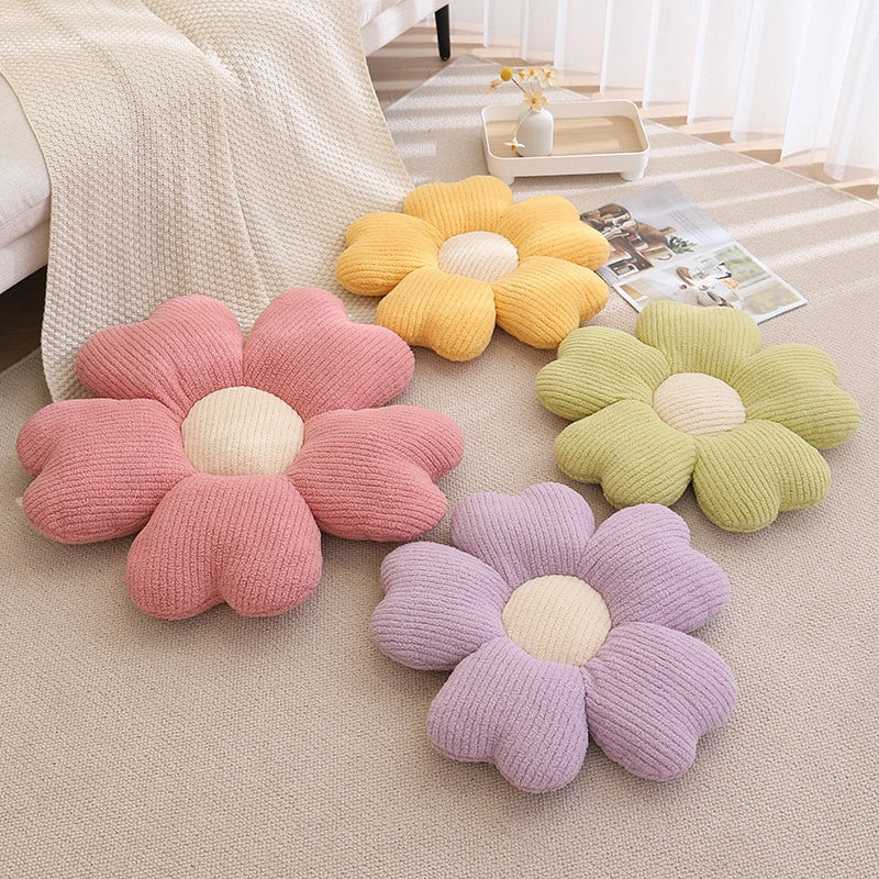 Fluffy Clover Flower Cushion | Luvikno