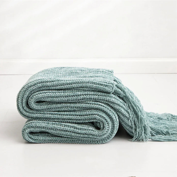 HeartCozy Blanket – Luxe Chenille Blanket with Heart Fringes Luvikno