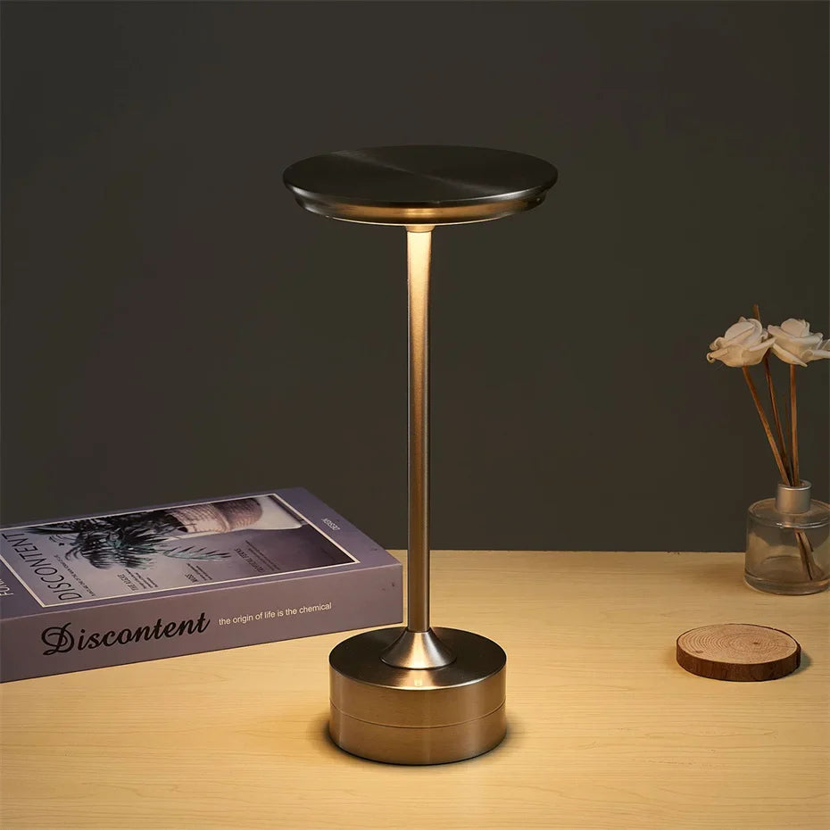 Metallampe Luvikno
