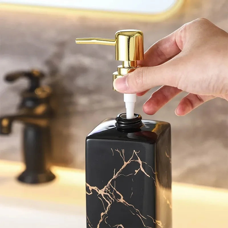 Marmor Keramisk Såpe- og Sjampo Dispenser - Modern Design | Luvikno