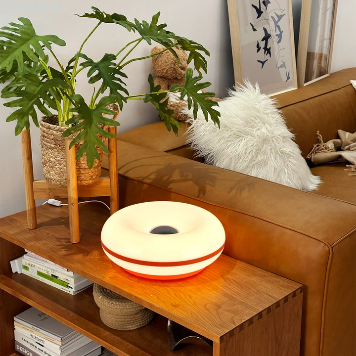 Luvikno | Bordlampe Luminoro Bauhaus | USB & Berøring | RGB 16 farger med fjernkontroll | Ambient lys for stue & soverom