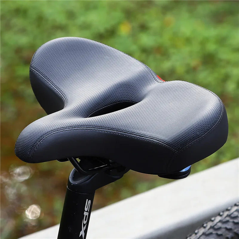 Luvikno | Komfortabel Ergonomisk Sykkelsete med Bredde Puter for Langdistanse Sykling – Kompatibel med MTB, E-Sykler og Mer