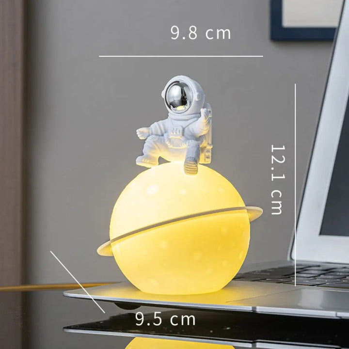 Cosmic LED Skrivebordslampe | Luvikno