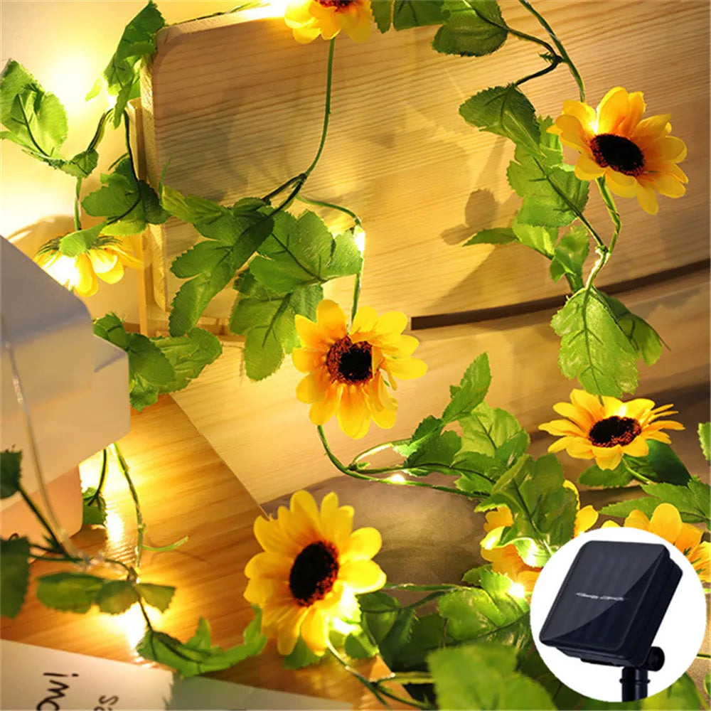 Luvikno | Solare fairy lights SoliBlossom | Solsikke dekor med blader | Varm hvit | 8 moduser | For hage, gjerde & bryllup