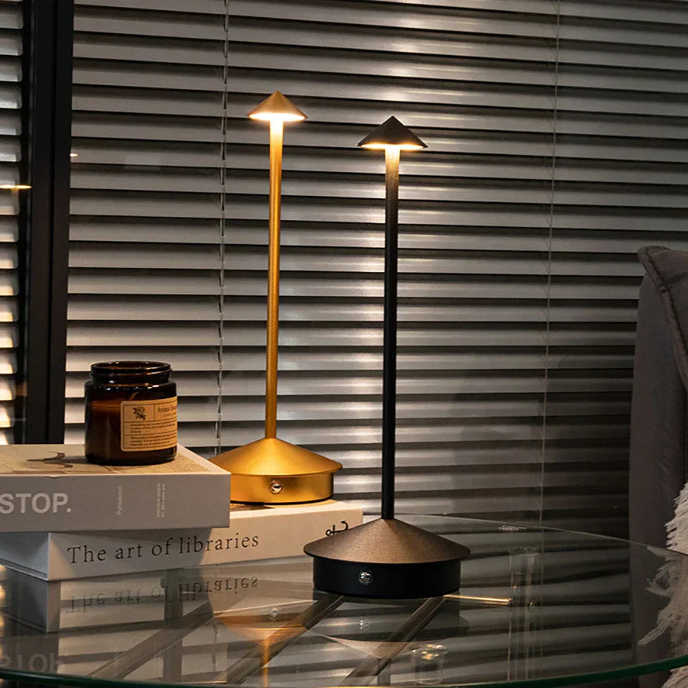 Luvikno | Chic GlowLite Skrivebord Lampe - Belyste arbeidsplassen din