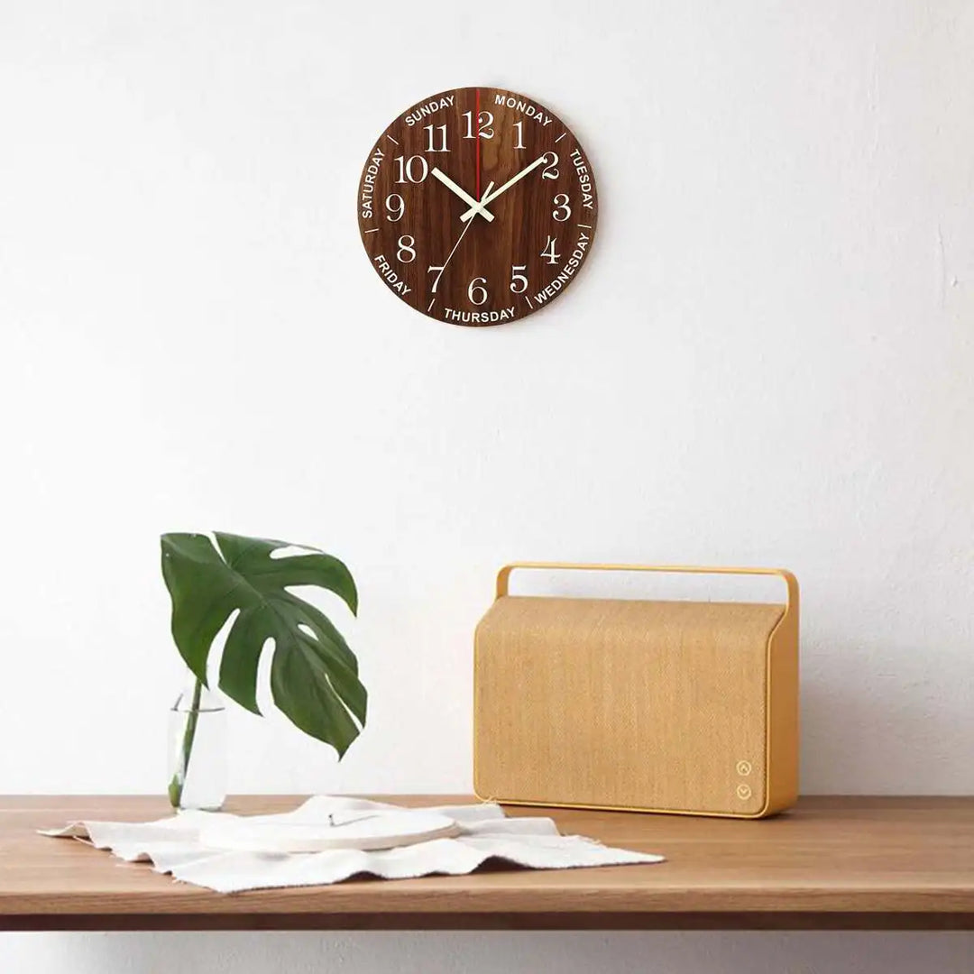 GlowClock – Luksus Treveggur med Nattlys Luvikno