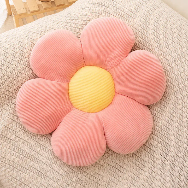 Daisy Plush Cushion | Luvikno