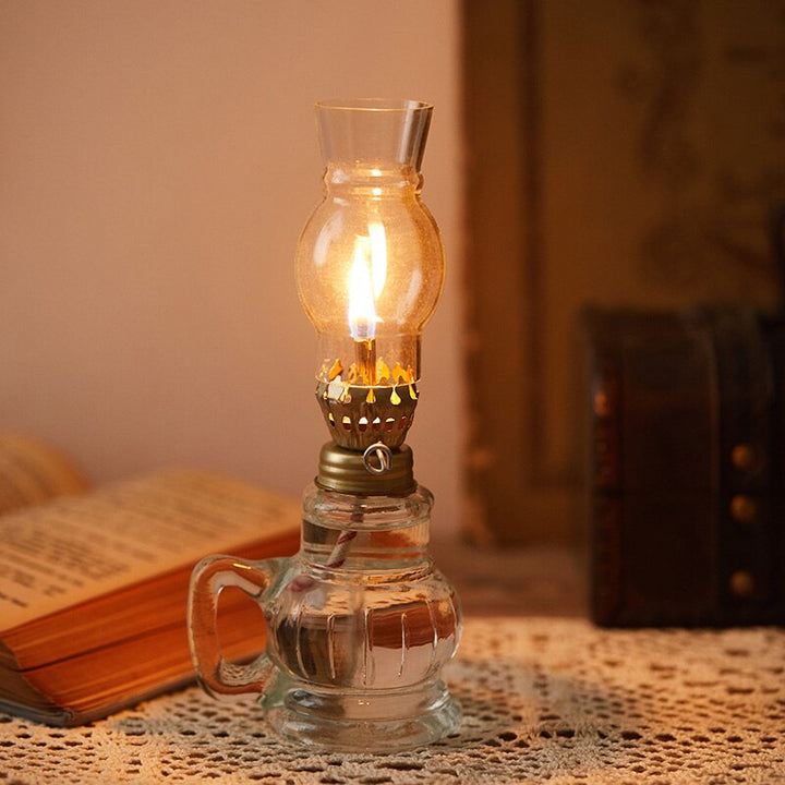 Vintage Kerosene Oil Lamp | Luvikno