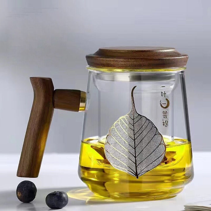 Premium Glass Tea Cup with Filter and Wooden Handle, 470ml | Luvikno