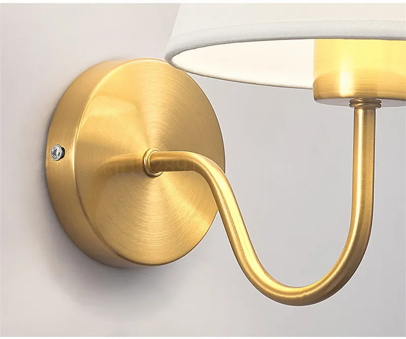 Luvikno | RusticGlow - Vegglampe av Stoff i Amerikansk Stil