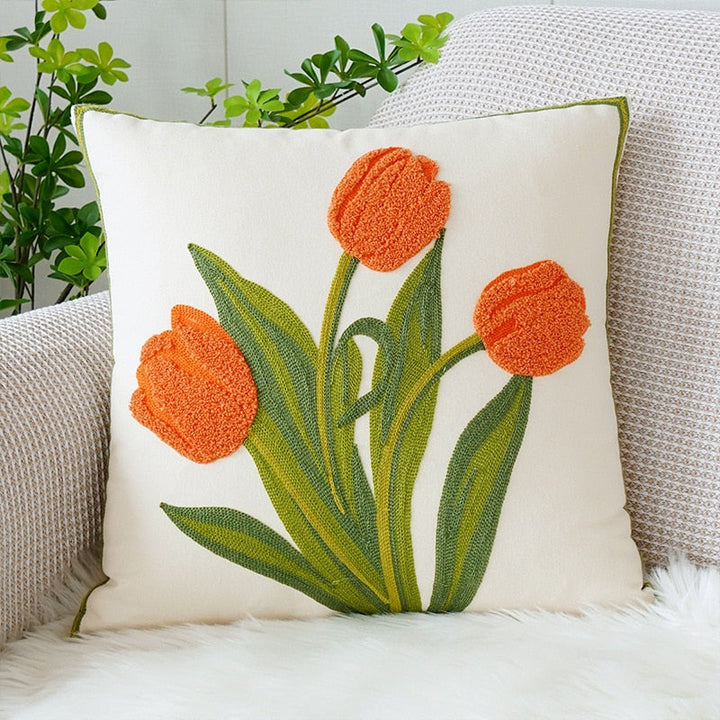 Brodert tulipan putetrekk