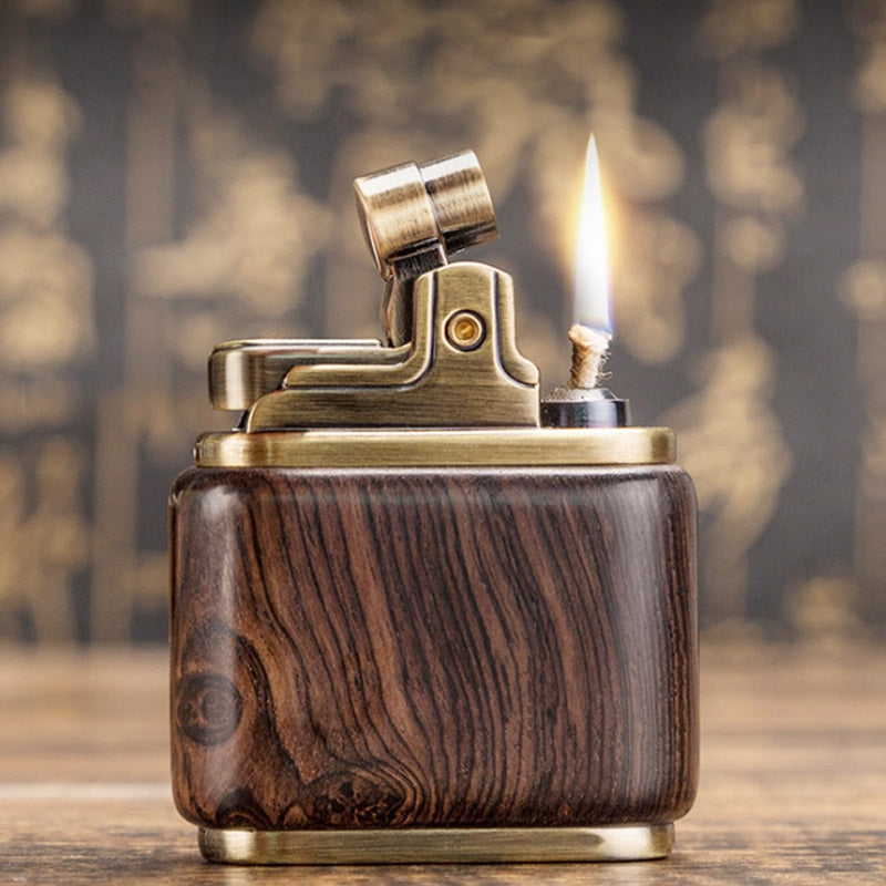 Trefoldig Vintage Spark Kerosene Tenner | Luvikno