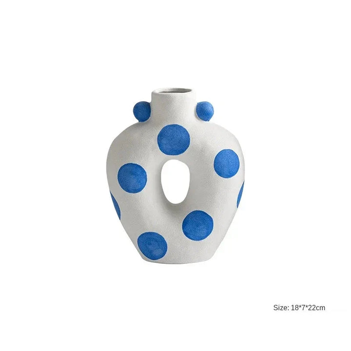 Blå prikkete wonky vase | Luvikno