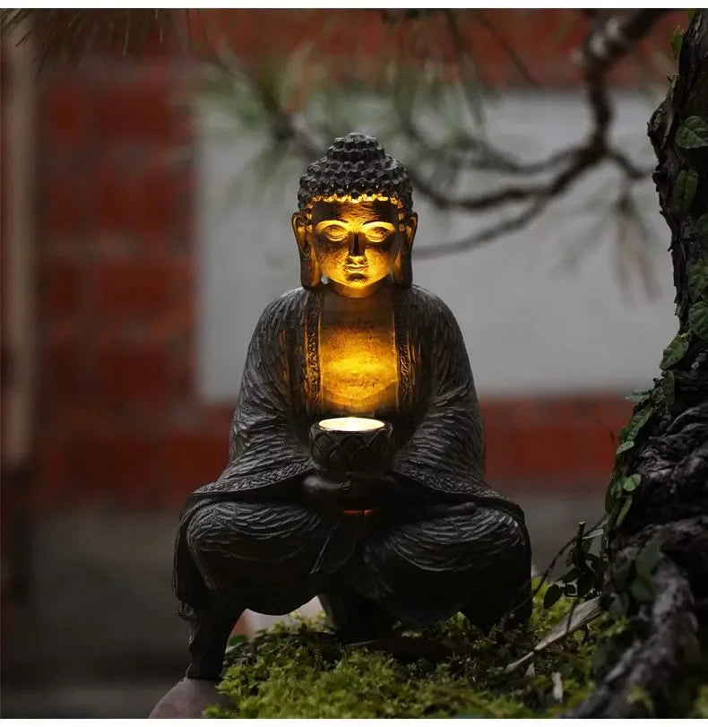 Zen Buddha Solstatue