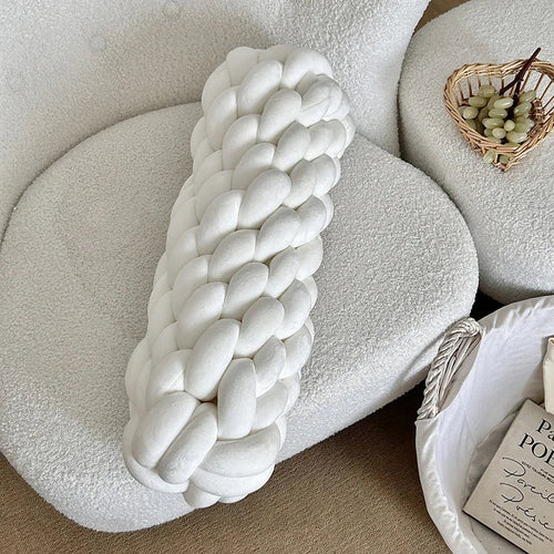 Flettet vridningspute – Lang dekorativ pute for sofa og seng | Luvikno