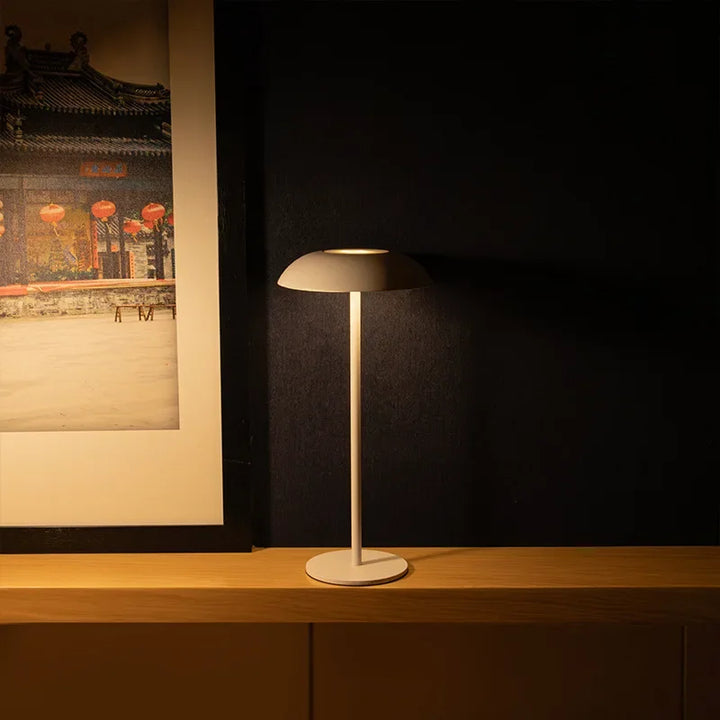 WarmTouch - Trådlampe med oppladbar funksjon og berøringskontroll Luvikno