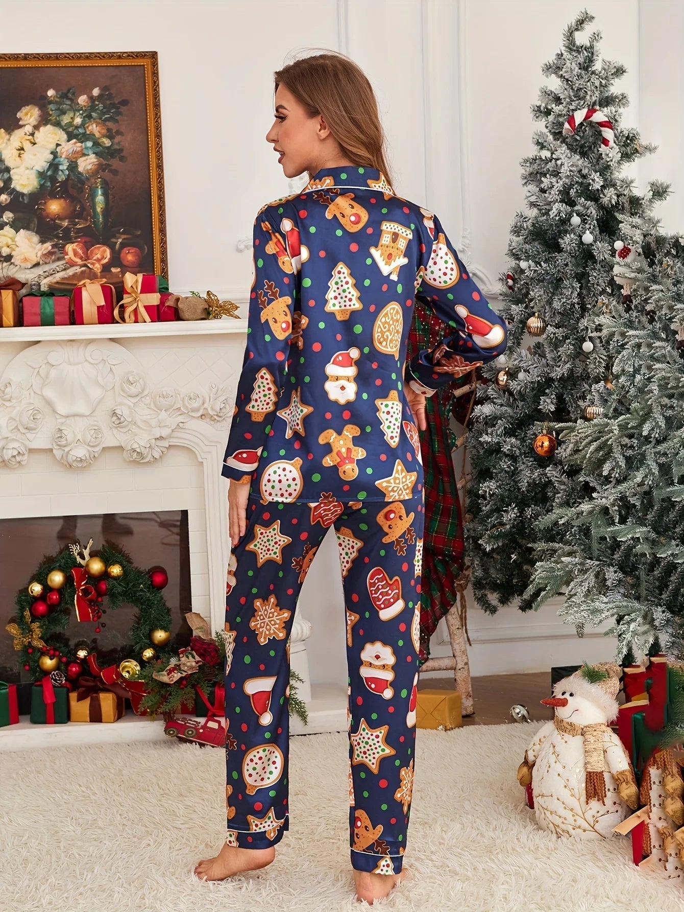 Luvik | Mukava joulukeksi-printti pitkähihainen pyjama UNISEX